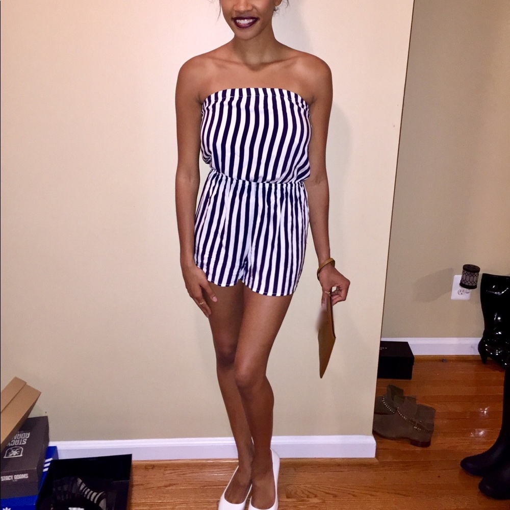 🔵 3 for $25 Navy and White Striped Romper